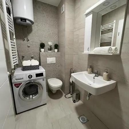 Apartament Natalija Stan Na Dan